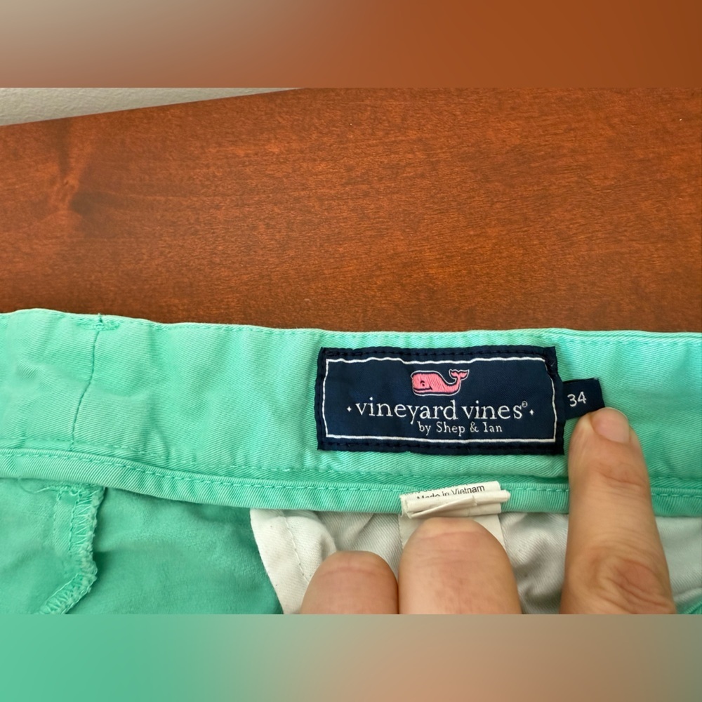 size 34 men’s Vineyard Vines shep and Ian breaker short in teal - Picture 2 of 5